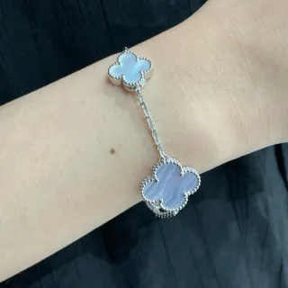 Bracelete de prata com charms em forma de trevo roxo, com contas, ajuste de bisel