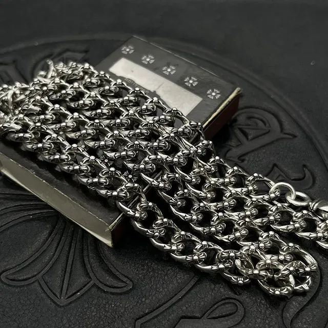 Silver-Tone Chunky Curb Link Chain Necklace 3