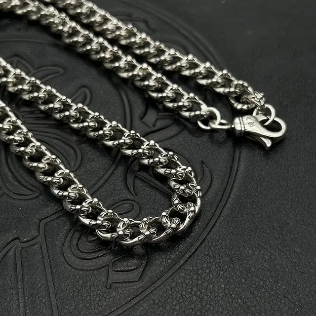 Silver-Tone Chunky Curb Link Chain Necklace 4