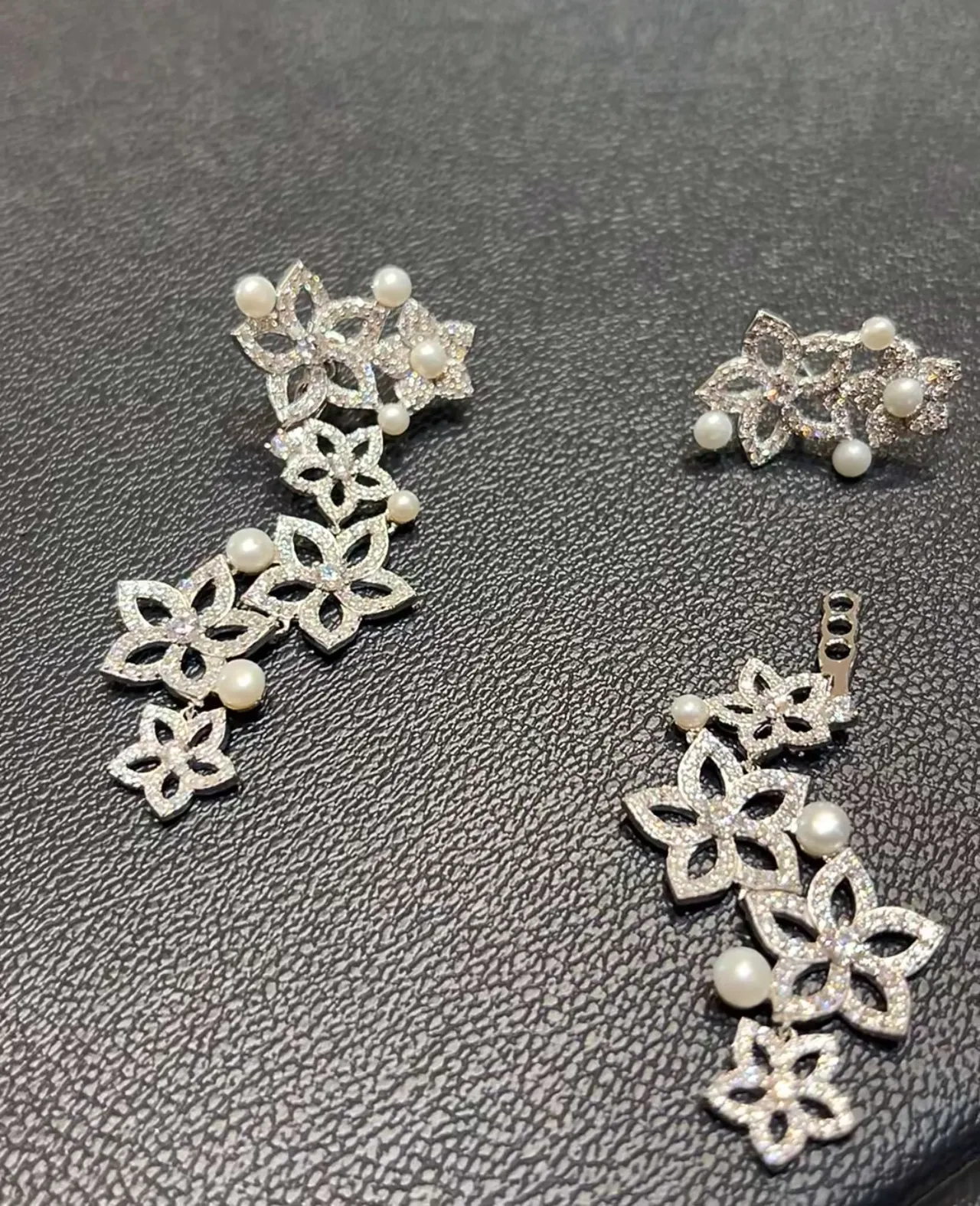 Silver-Tone Pearl and Crystal Floral-Star Dangling Earrings 5