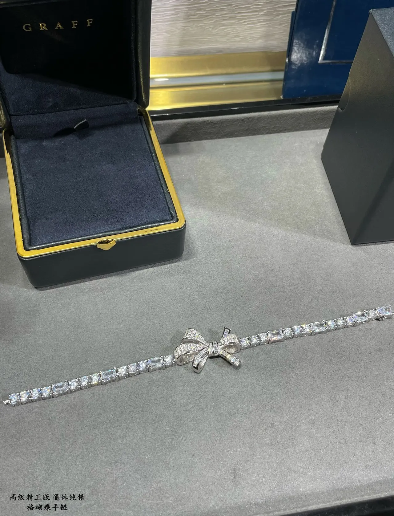 Silver-Toned Bow Motif Pavé Stone Bracelet 4