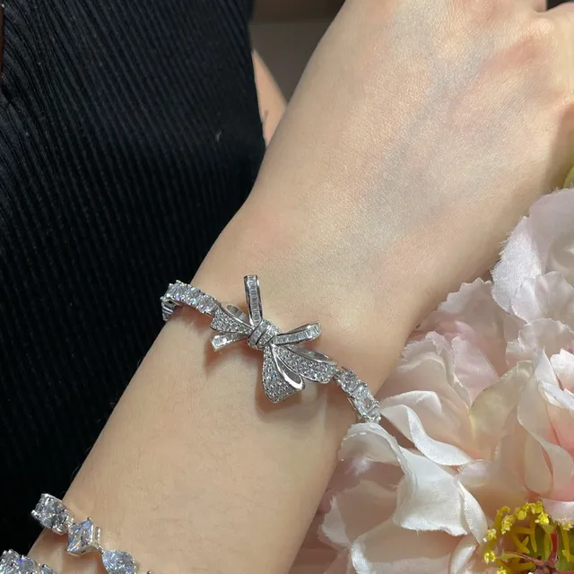 Silver-Toned Bow Motif Pavé Stone Bracelet 8