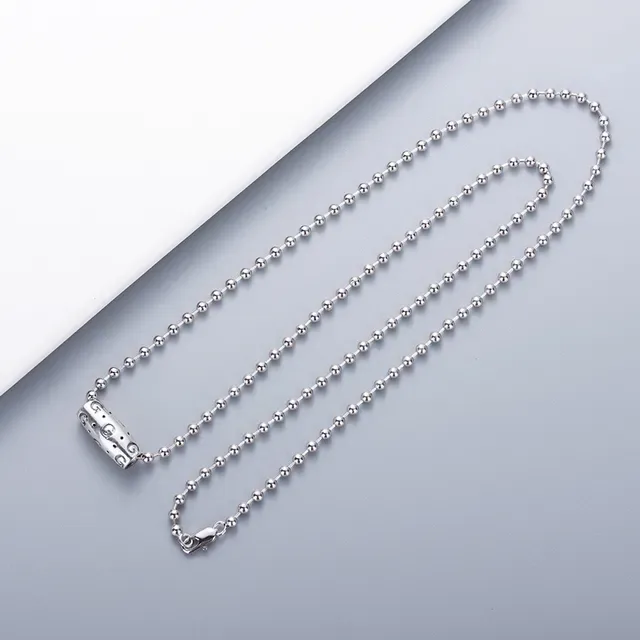 Silver-Toned Cylindrical G-Motif Pendant Necklace 2