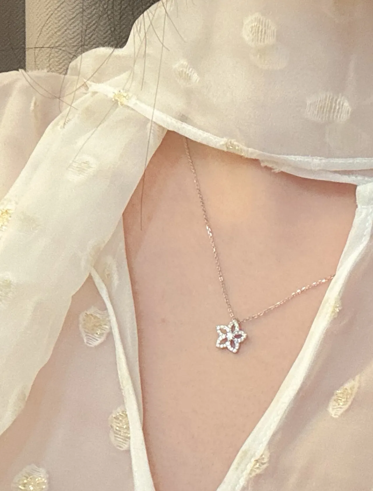 Silver-Toned Star Pendant Dainty Chain Necklace 3