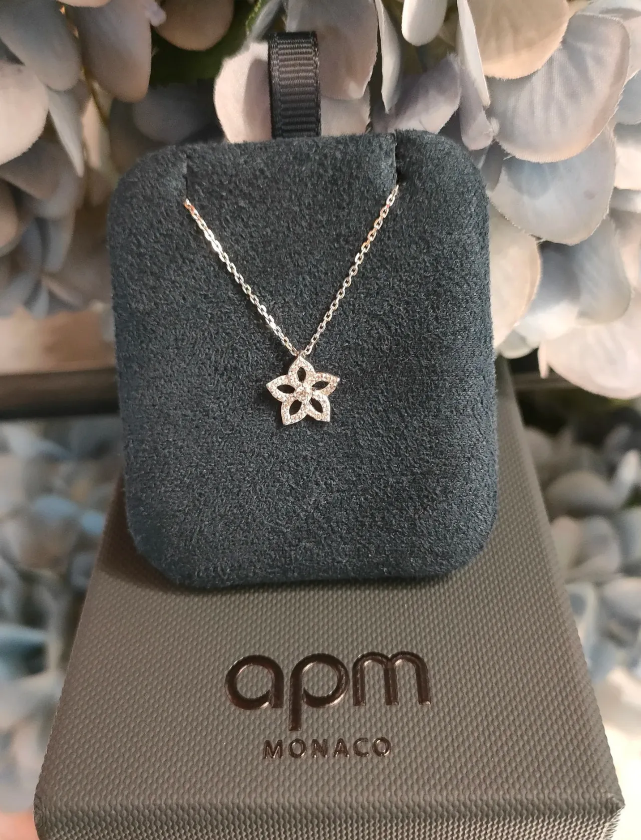Silver-Toned Star Pendant Dainty Chain Necklace 5
