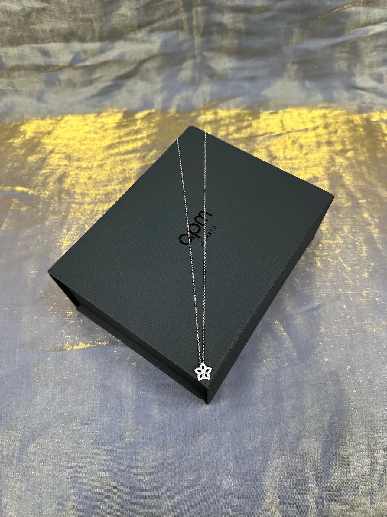 Silver-Toned Star Pendant Dainty Chain Necklace 6
