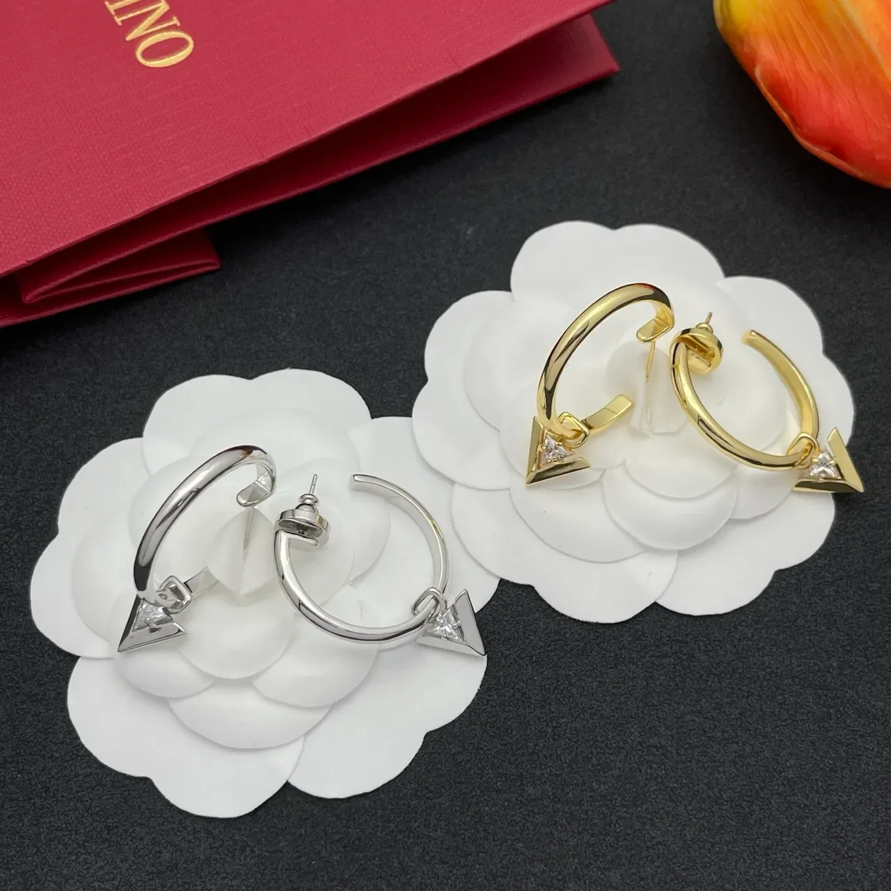 Silver Transparent Polished Hoop Earrings 2