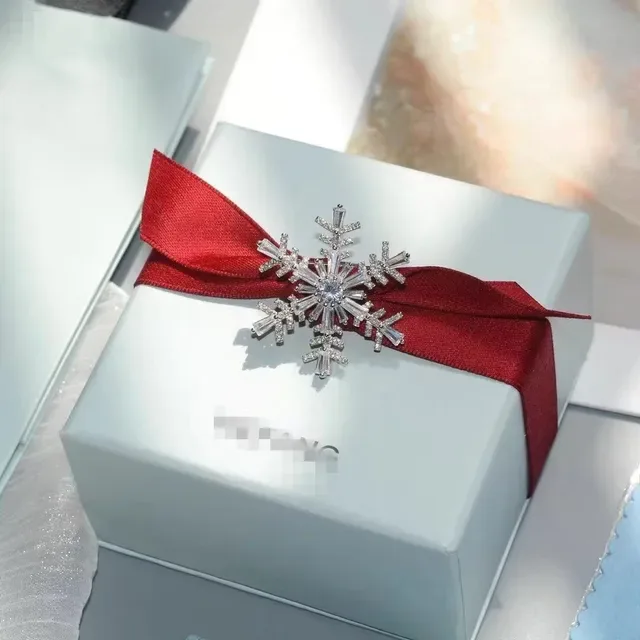 Silver Transparent Snowflake Silhouette Baguette-Cut Crystals Brooch 5