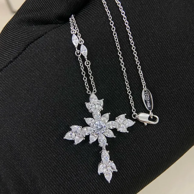Silver White Cross-Shaped Floral Pendant Marquise-Cut And Round Brilliant Gemstones Necklace 2