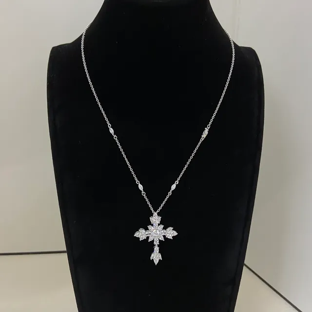 Silver White Cross-Shaped Floral Pendant Marquise-Cut And Round Brilliant Gemstones Necklace 3