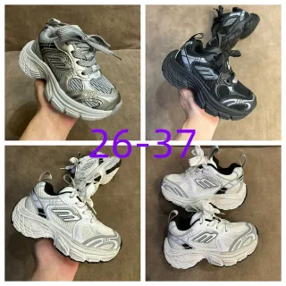 Skechers حذاء رياضي سميك سول رمادي فضي مكون من الشبكة والطبقة الاصطناعية