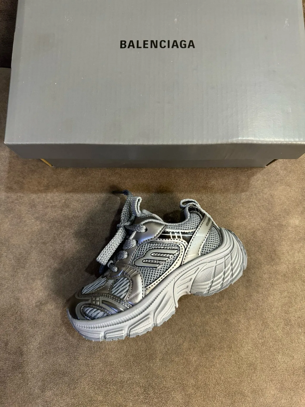 Skechers Silver Gray Sole Mesh And Synthetic Overlay Chunky Sneakers 14