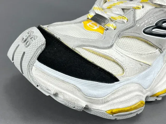 Skechers White Yellow Sole Layered Mesh And Synthetic Upper Chunky Sneakers 15