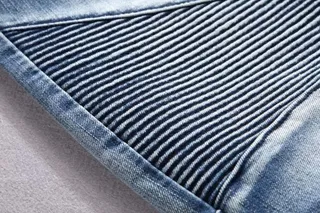 Slim-Fit Moto-Style Light Blue Denim Jeans 5