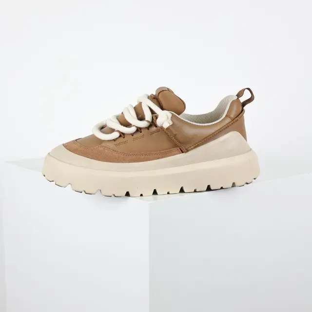 Tan and Beige Platform Lifestyle Sneakers 2