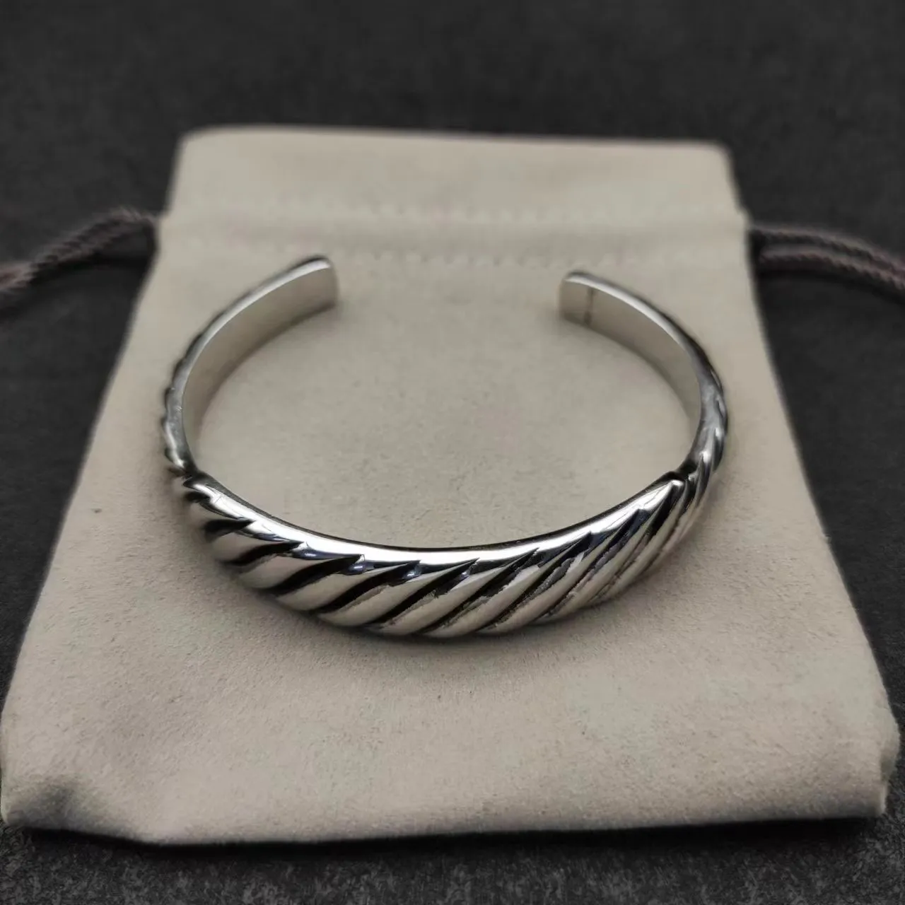 Twisted Rope Motif Polished Silver Open Cuff Bracelet 3