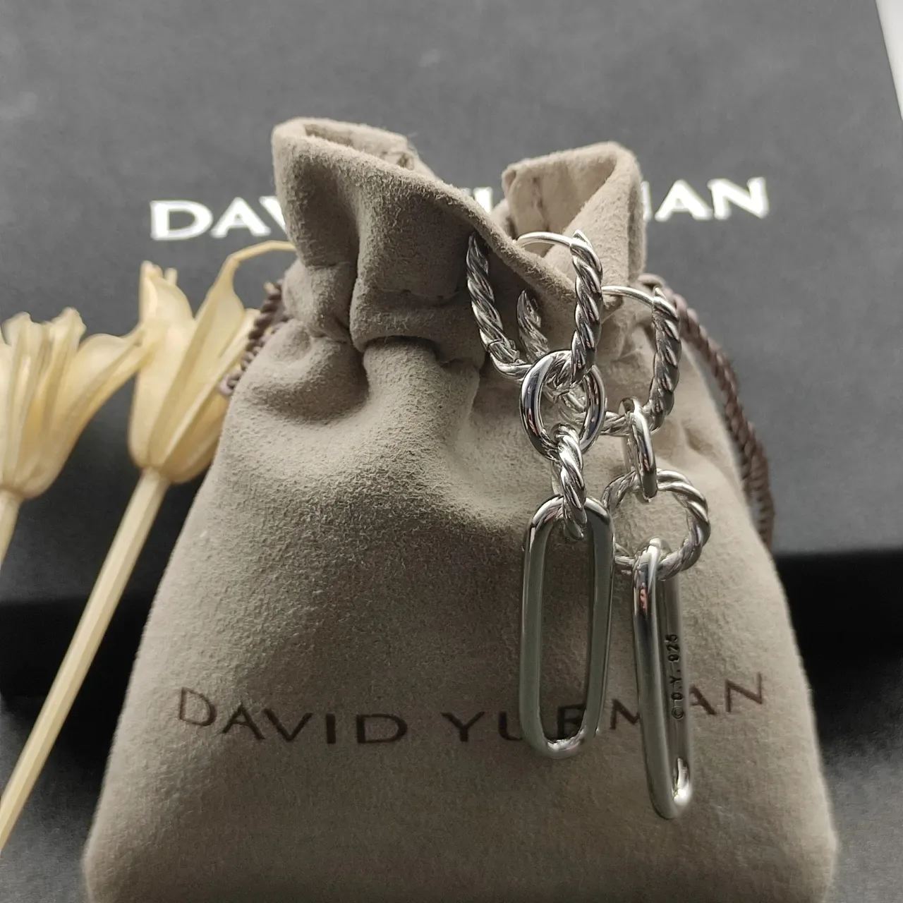 Twisted Rope Oval Link Silver Earrings 7