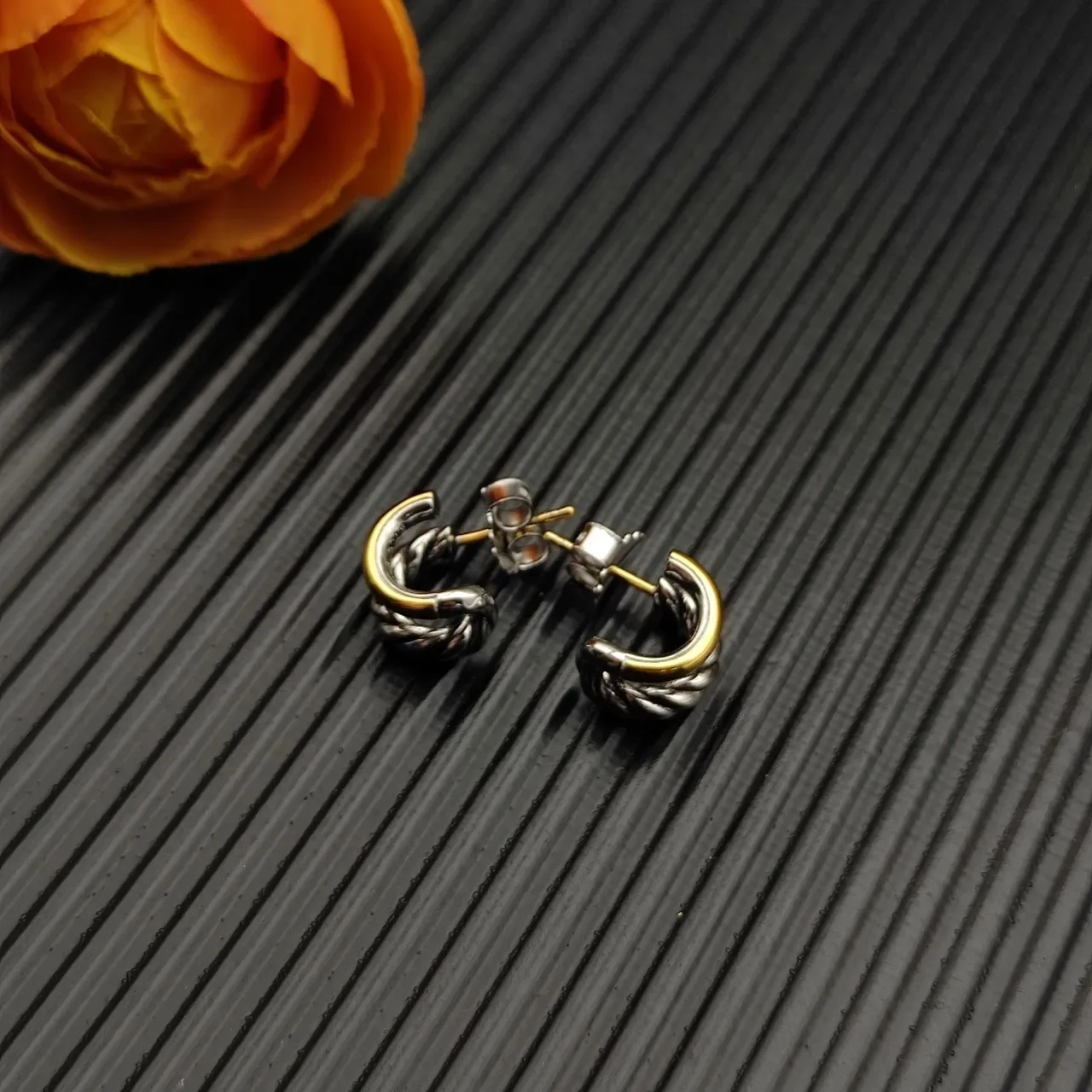 Two-Tone Twisted Rope Hinged Hoop Earrings 4