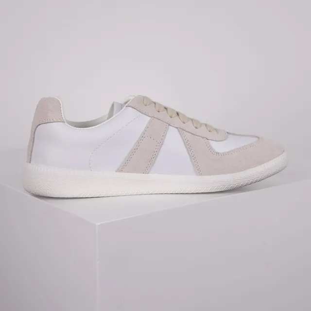 White and Beige Suede-Leather V-Stripe Lifestyle Sneaker 7