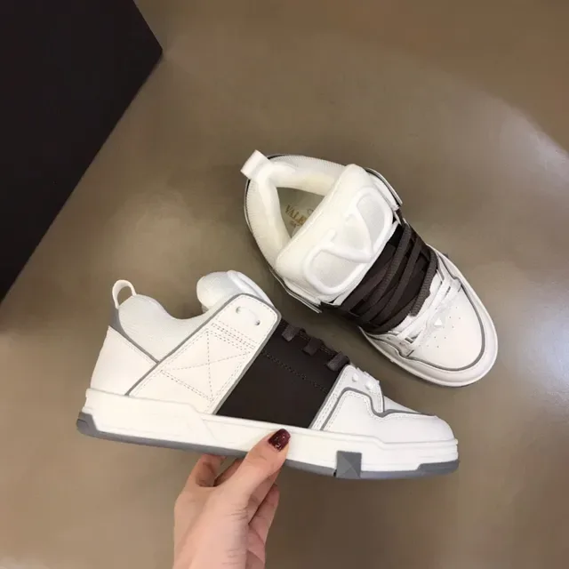 White and Black Contrast Panel Lifestyle Sneaker 5