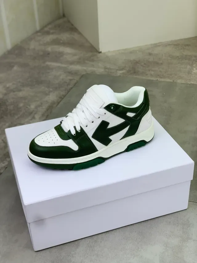 White and Dark Green Panelled Low-Top Lifestyle Sneaker 4