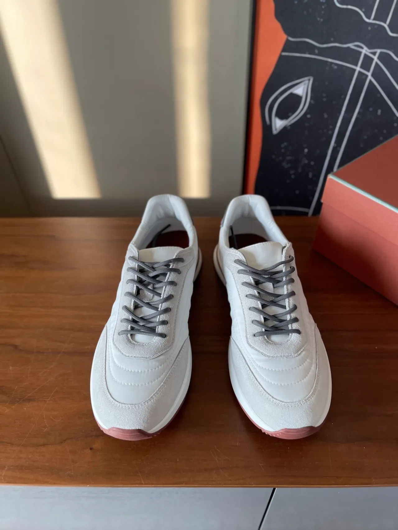 White and Gray Mixed-Material Low-Top Lifestyle Sneakers 3