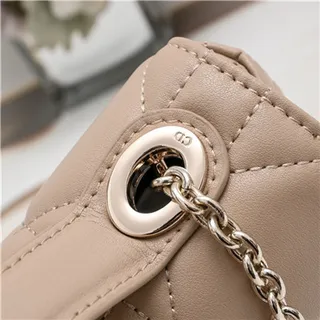 White Black Quilted Diamond-Stitch Top-Handle Handbag 6