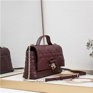 White Black Quilted Diamond-Stitch Top-Handle Handbag 18