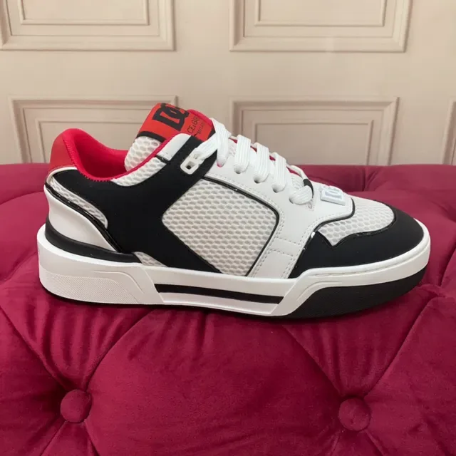 White Black Red Contrast Panel Lifestyle Sneaker 9
