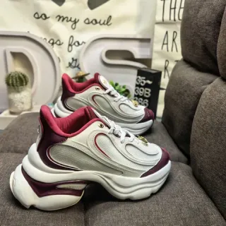 أبيض بورجوندي oversized sole شبكة و بناء لوحات اصطناعية أحذية رياضية سميكة