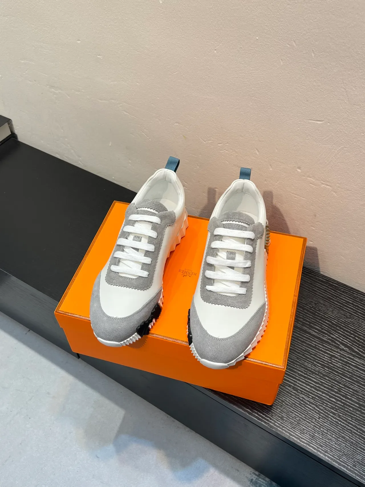 White Gray Sculpted Ridged Sole Mixed Leather And Suede Sneakers 2