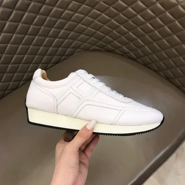 White Panelled Low-Top Lace-Up Sneaker 5