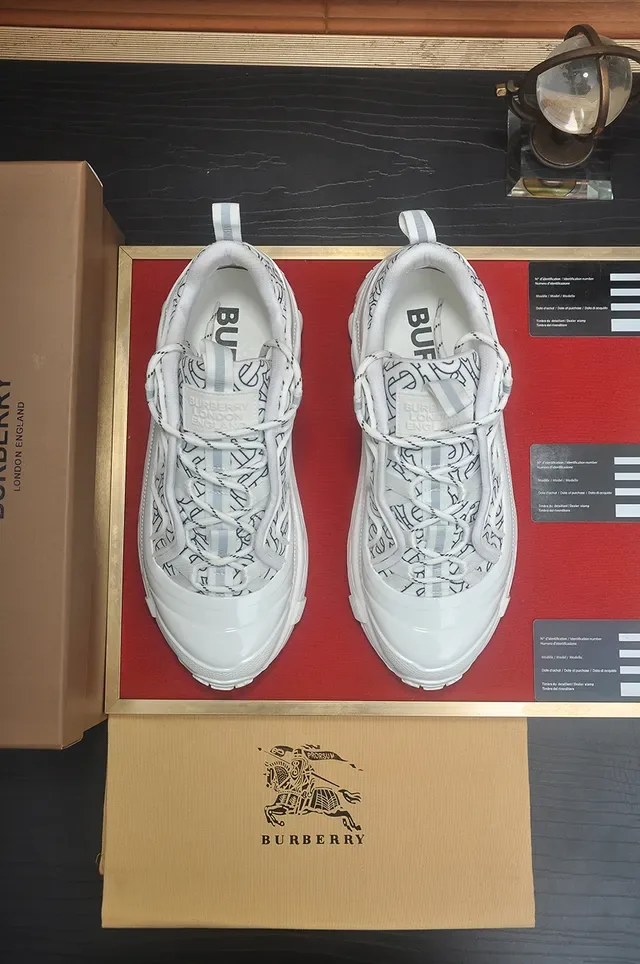 White Patterned Chunky Sole Lifestyle Sneaker 5