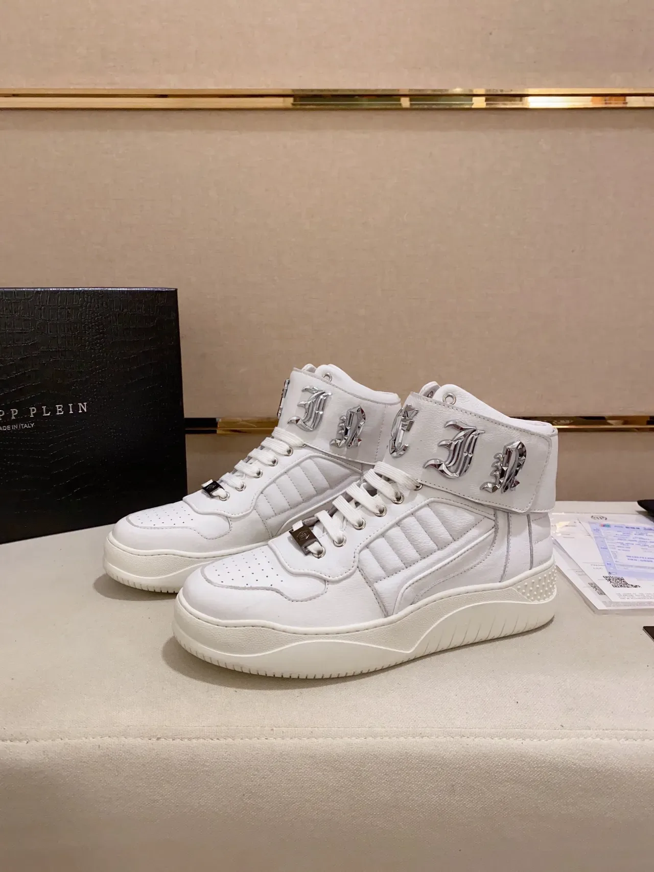White Silver High-Top Leather-Like Upper Sneakers 9