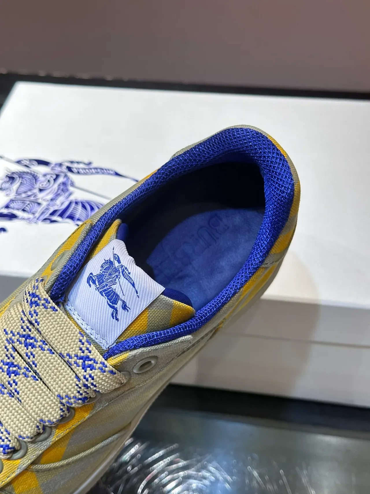 Yellow and Gray Striped Low-Top Lifestyle Sneakers 3