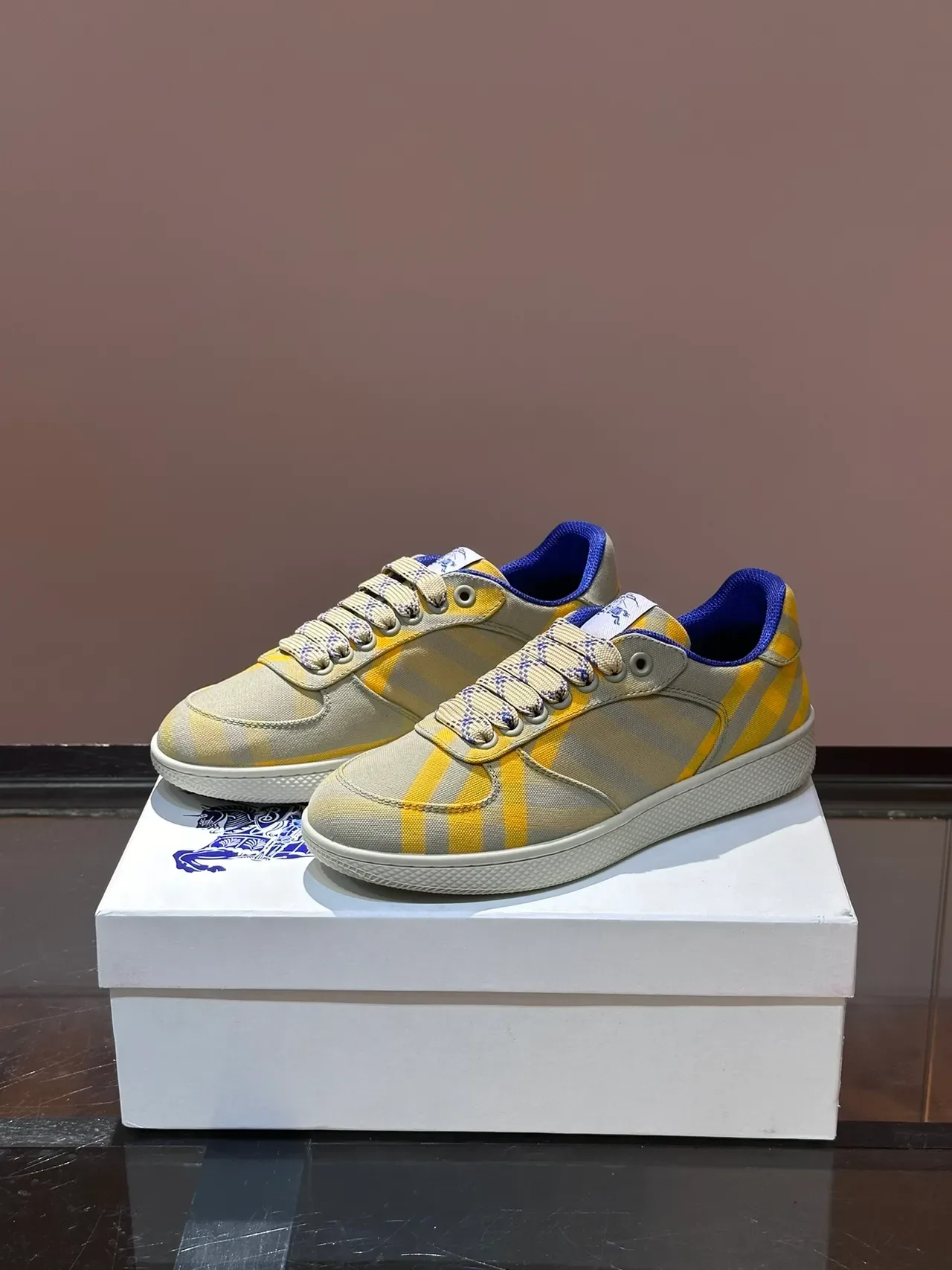 Yellow and Gray Striped Low-Top Lifestyle Sneakers 5