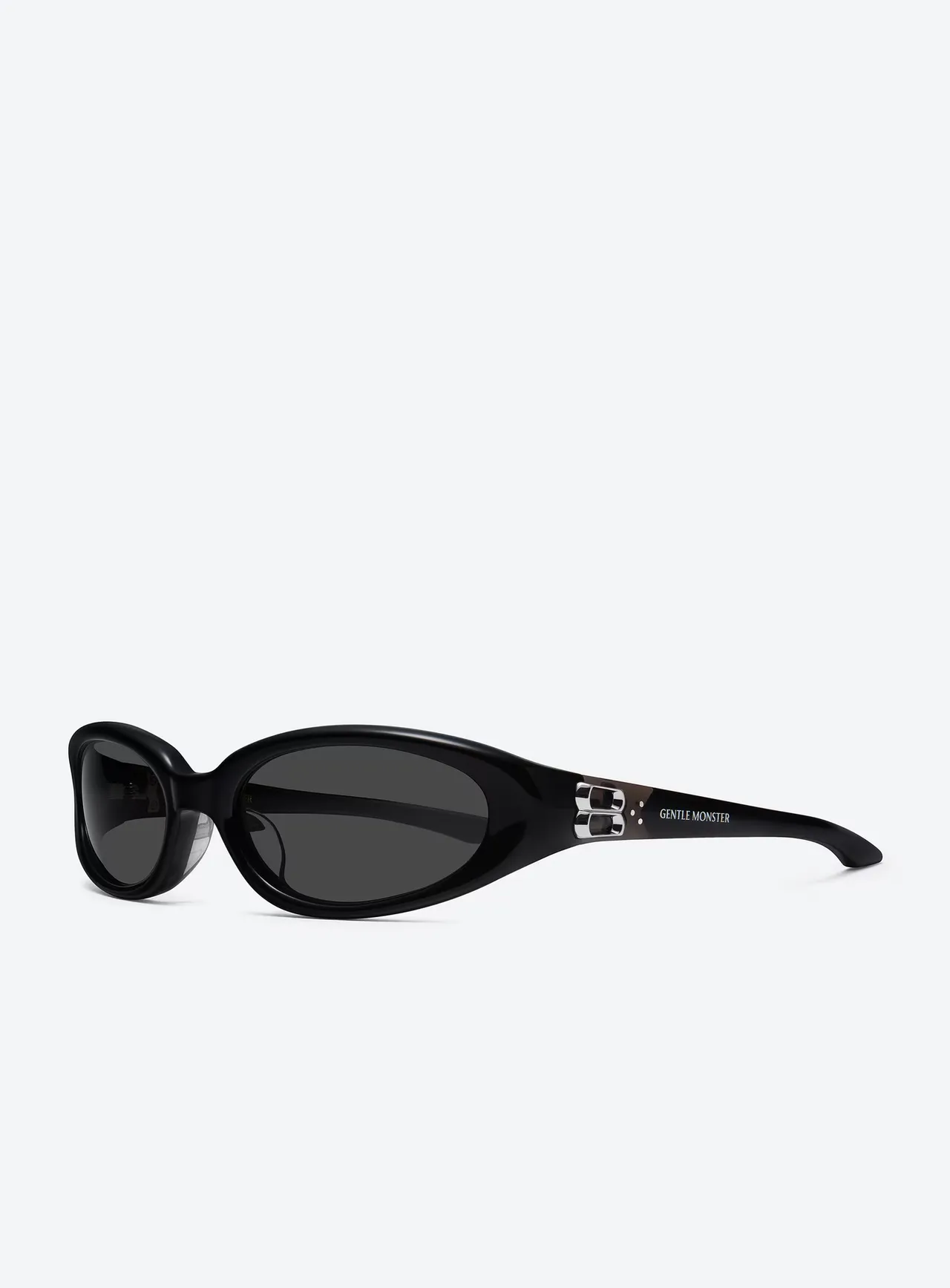 Gentle Monster Lunettes de Soleil Sculpturales Ovales Translucides Grises Dégradé 7