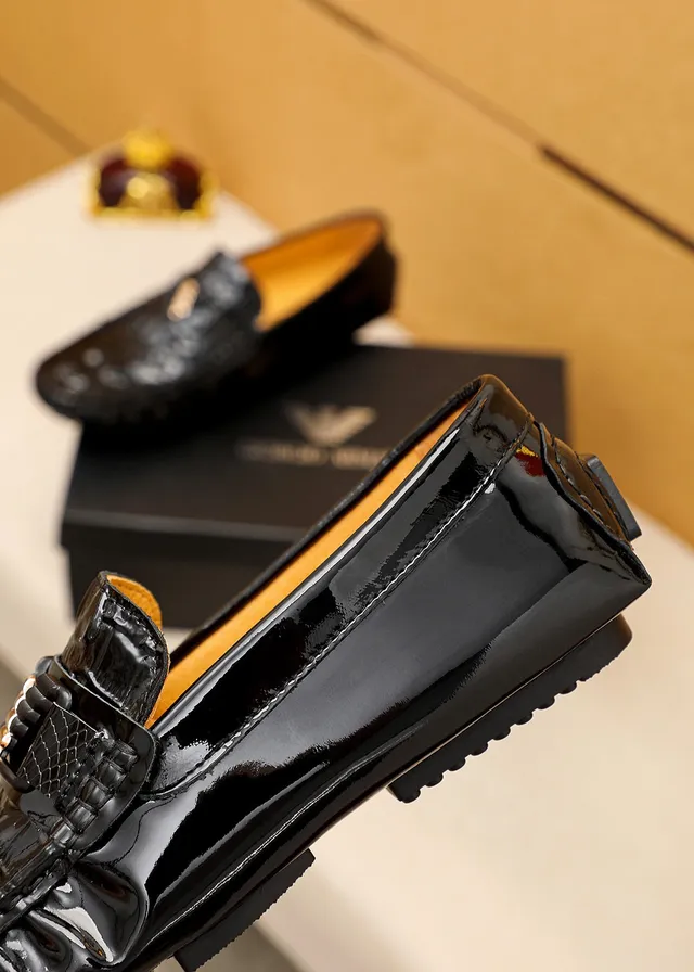 Giorgio Armani Crocodile-Embossed Patent Leather Loafers 3
