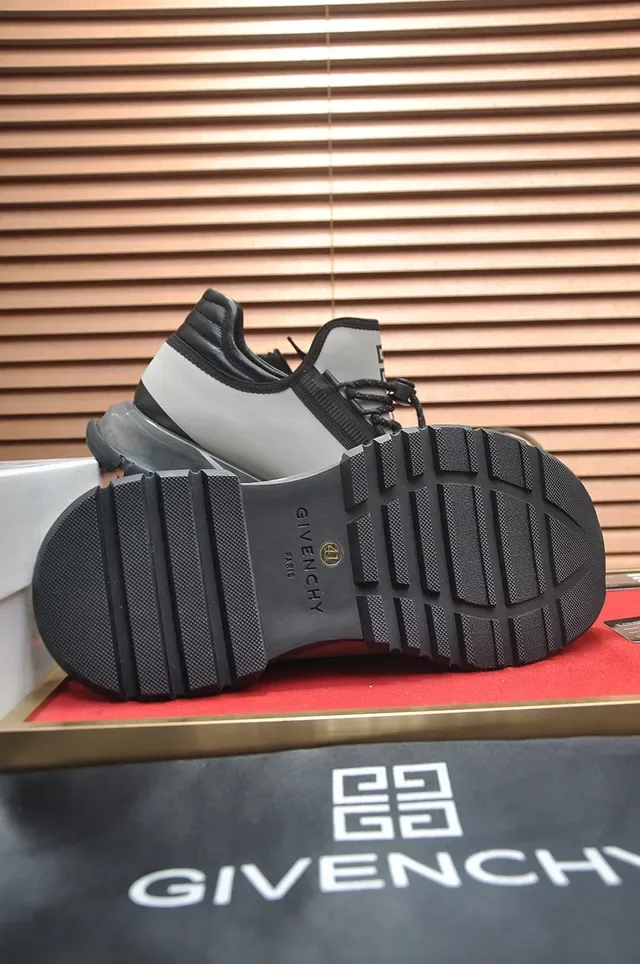 Givenchy City Sport Off-White et Noir Chaussures Lifestyle 7