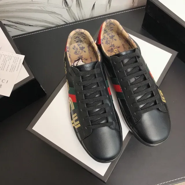 Gucci Ace Black Gold Logo Red Green Web Lifestyle Sneakers 5
