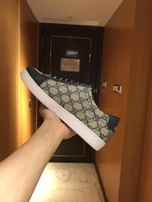 Gucci Ace GG Supreme Beige and Navy Lifestyle Sneakers 5