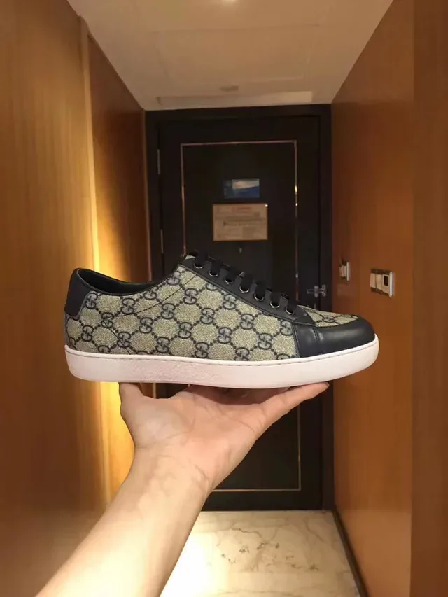 Gucci Ace GG Supreme Beige and Navy Lifestyle Sneakers 6