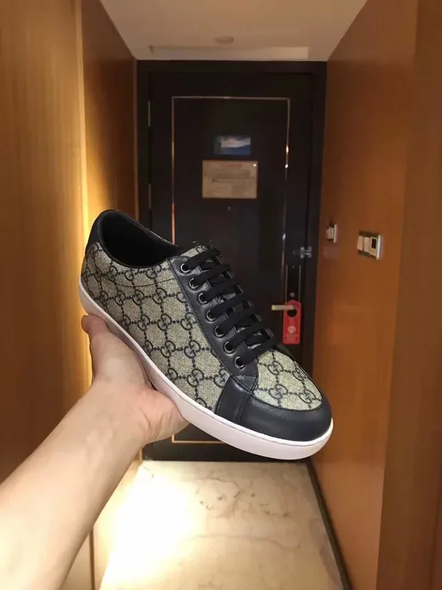 Gucci Ace GG Supreme Beige and Navy Lifestyle Sneakers 7