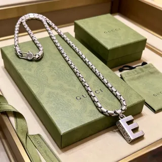 Gucci Alphabet Collection Silver Braided-Link Letter E Necklace