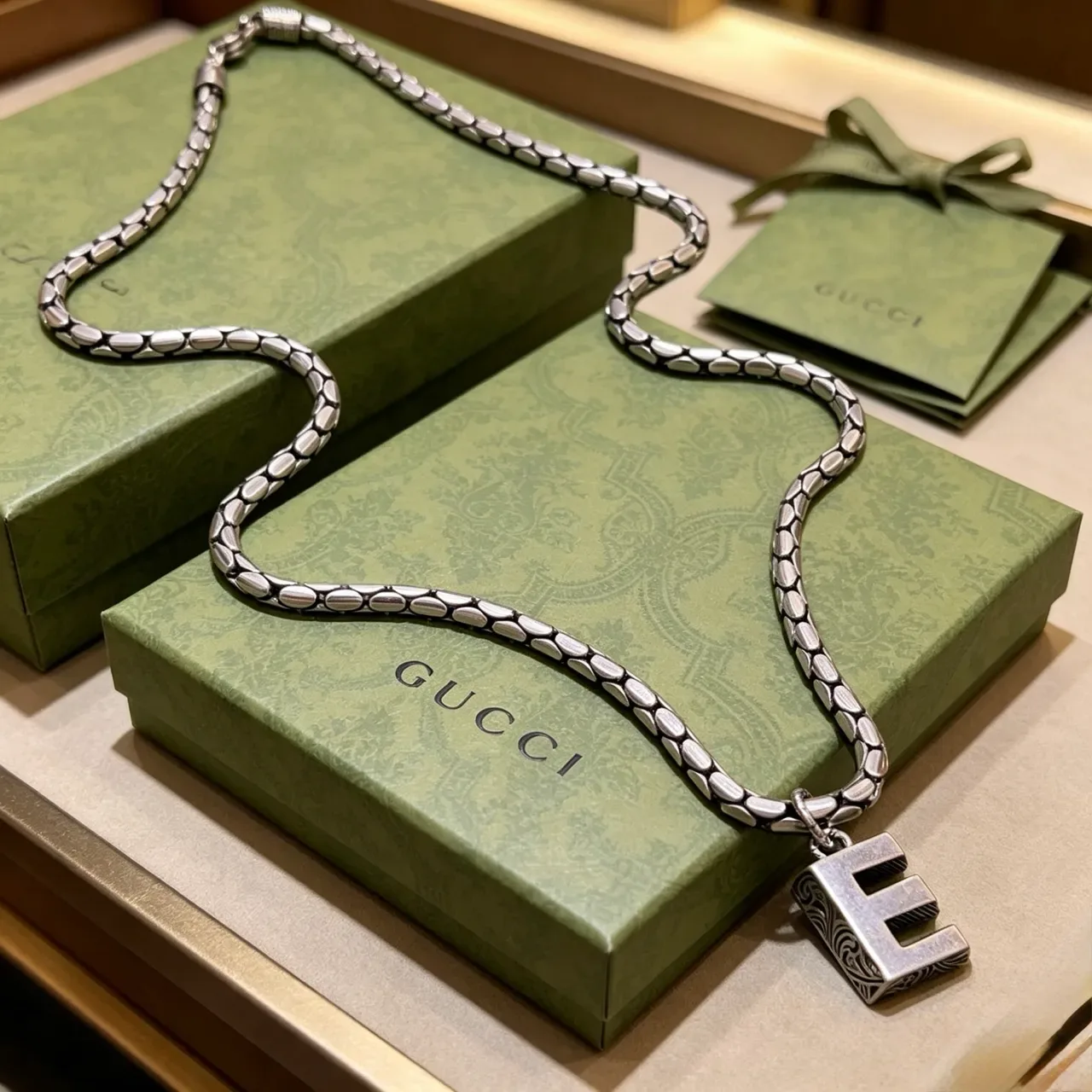Gucci Alphabet Collection Silver Braided-Link Letter E Necklace 7