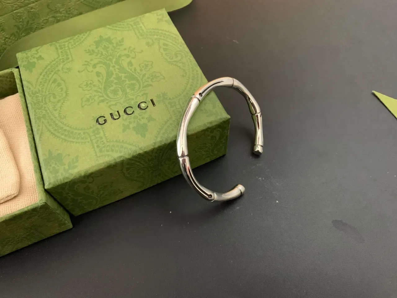 Gucci Bamboo Bracelet Polished Silver-Tone Open Cuff Bracelet 9