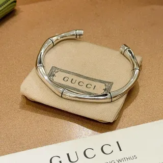 Gucci pulseira de bambú prateada polida de metal aberta de punho pulseira
