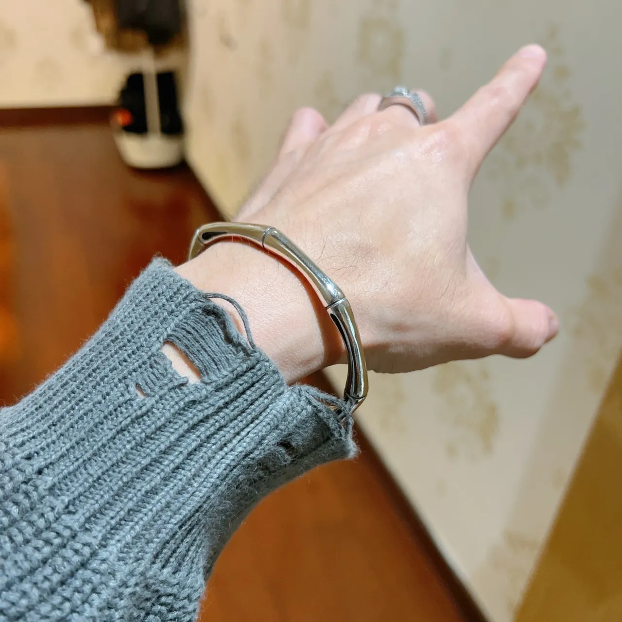 Gucci Bamboo Bracelet Silver Polished Metal Open Cuff Bracelet 8