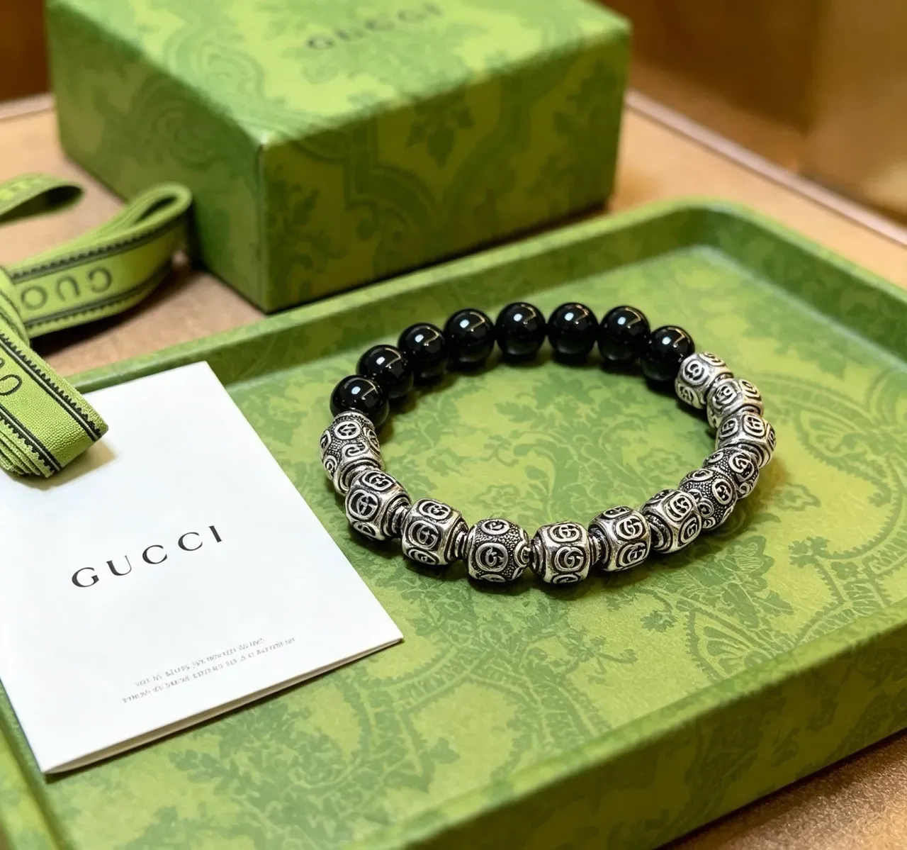 Gucci Beaded Interlocking G Motif Black and Silver Bracelet 3