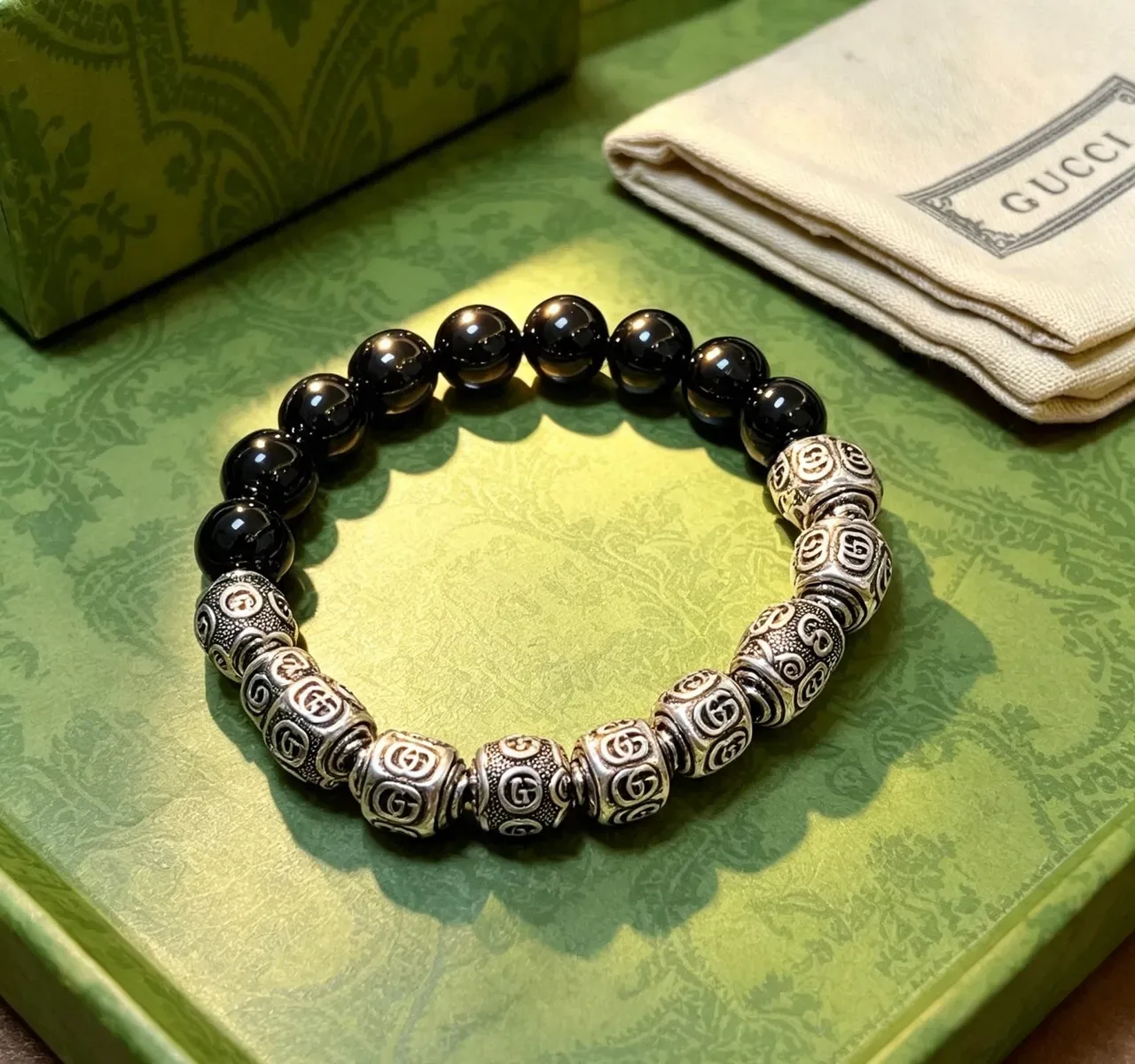 Gucci Beaded Interlocking G Motif Black and Silver Bracelet 9